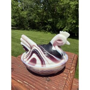 Vintage Marked Hsinchu Purple Slag Milk Glass Hen On Nest Dish Excellent